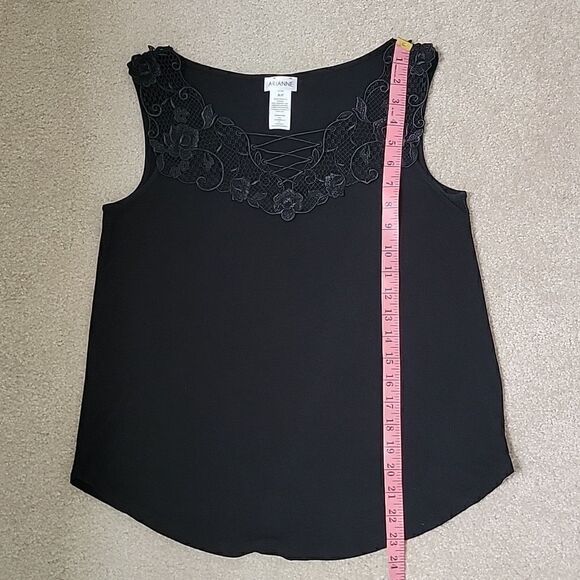 Arianne black lace edged tank - Picture 6 of 8